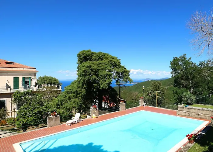 Napoleone Al Poggio - Argonautivacanze * Poggio (Livorno)