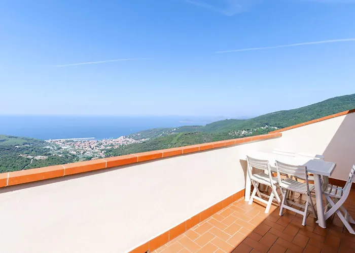 Apartment Napoleone Al Poggio - Argonautivacanze Poggio (Livorno)