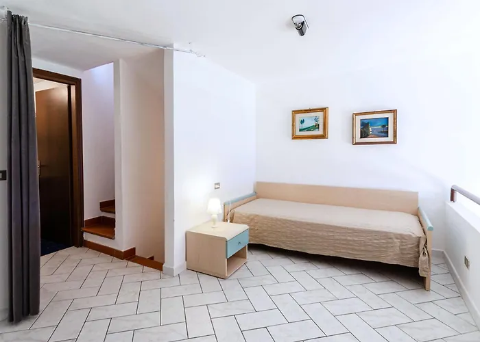 Napoleone Al Poggio - Argonautivacanze * Poggio (Livorno)